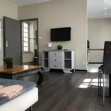 **** Les Roches **** Apartman *